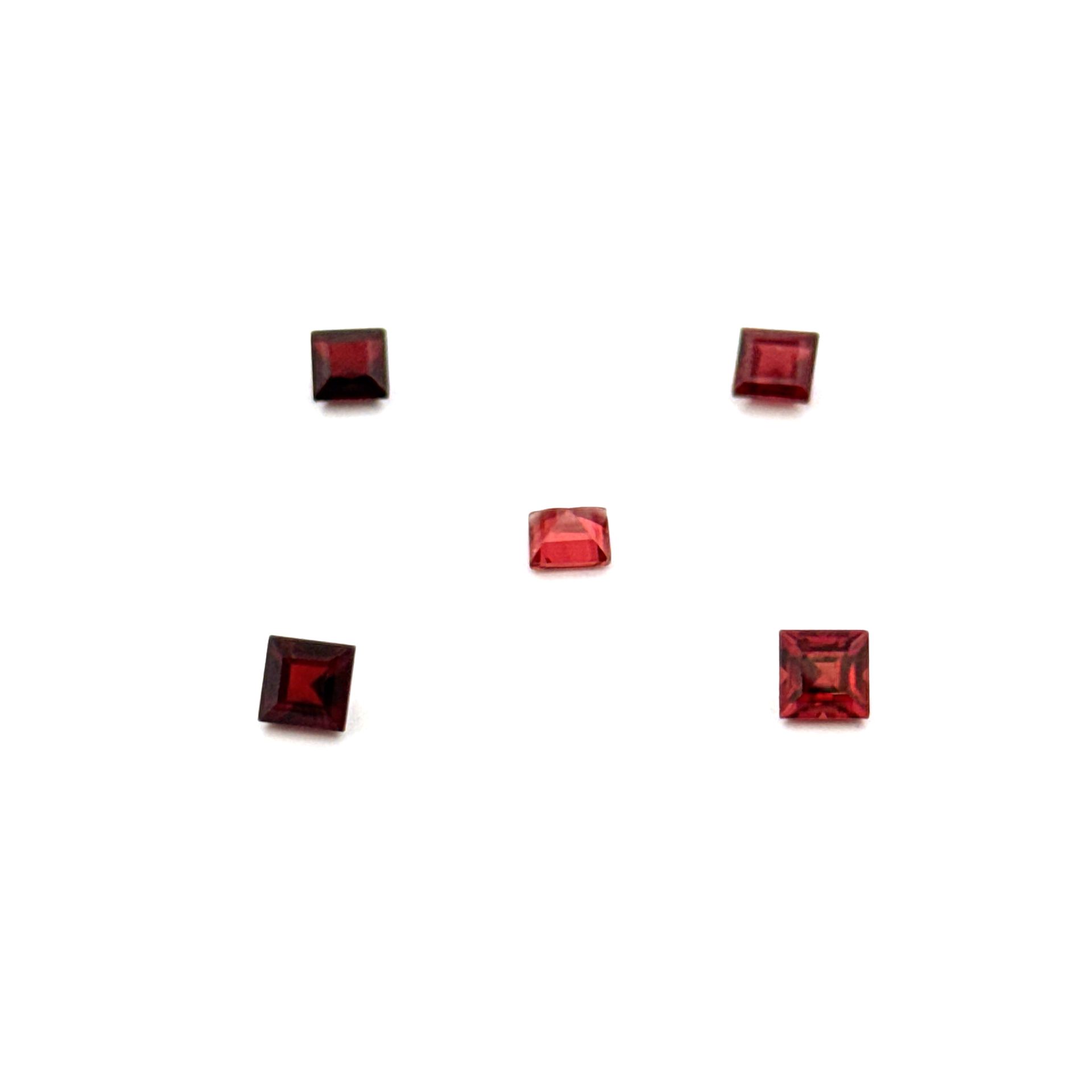 Granat-prirodan 4x4 mm - Bel Diamonds