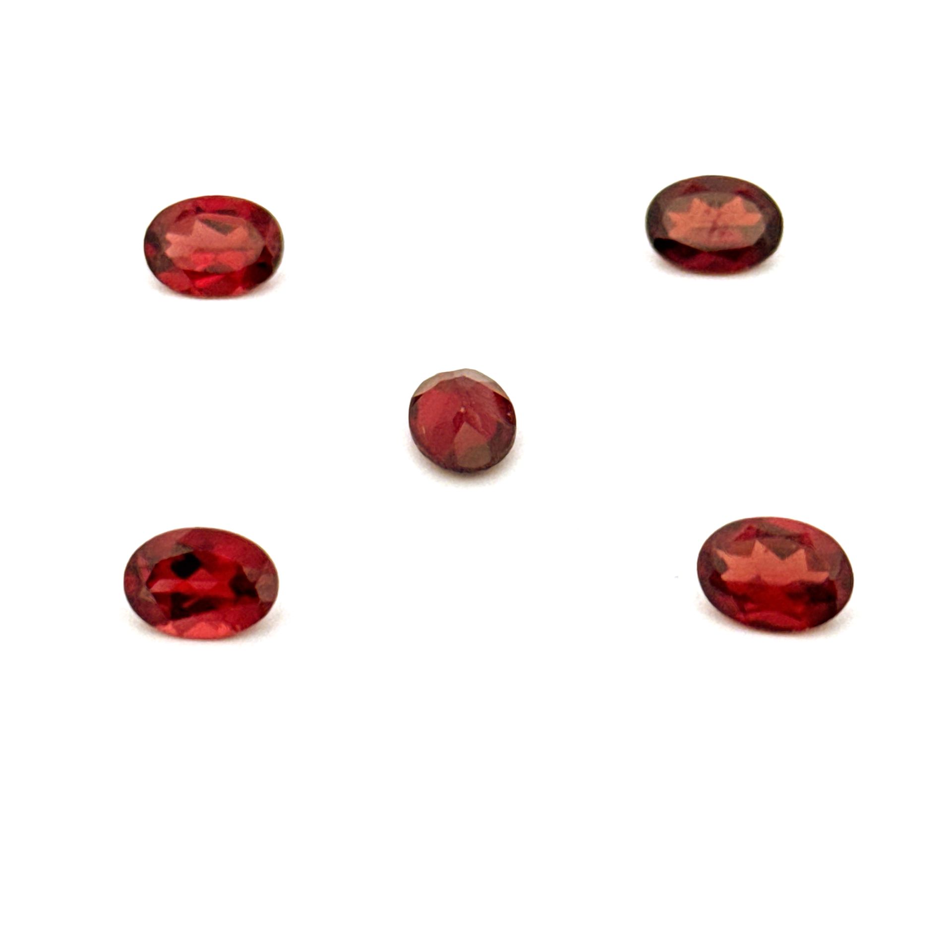 Granat-prirodan 10x8 mm - Bel Diamonds