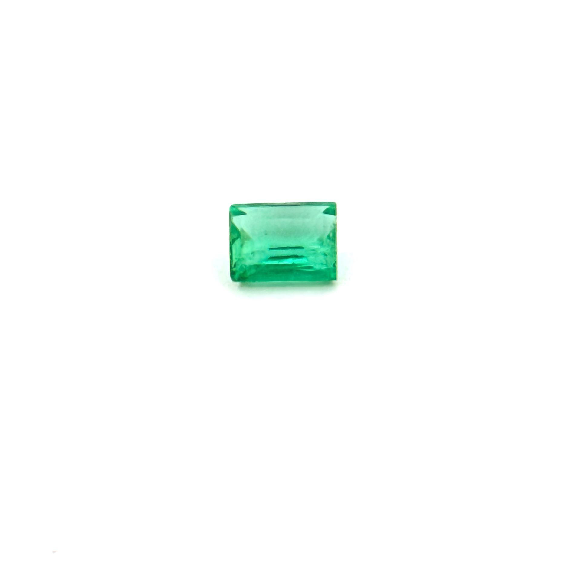 Kolumbijski smaragd 0.61ct - Bel Diamonds