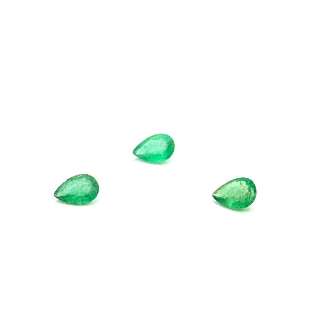 Smaragd-prirodan kap (7X5)mm - Bel Diamonds