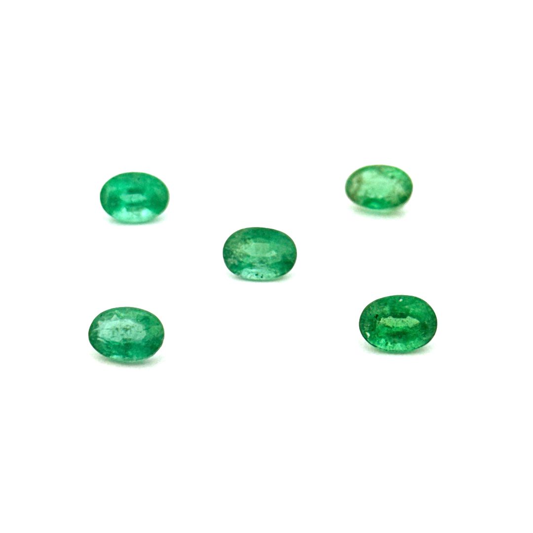 Smaragd-prirodan oval (7X5)mm - Bel Diamonds