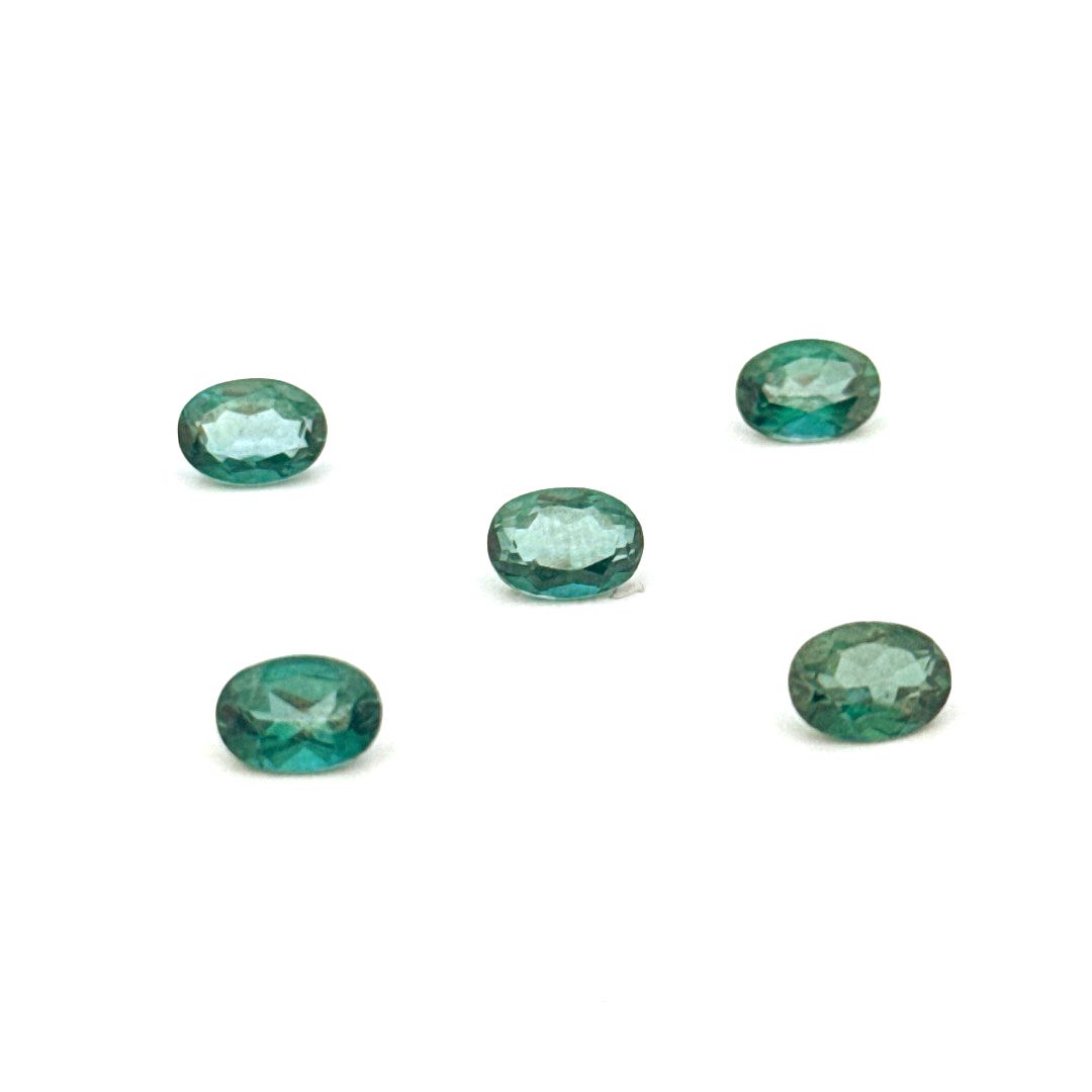 Zeleni topaz oval (8X6) mm - Bel Diamonds